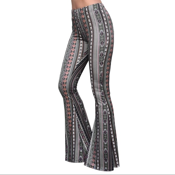 Olive hamsa bell bottom pants - Picture 3 of 6